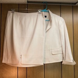 Talbots Jackie Fit jacket (10) with matching skirt (12) ecru lightweight tweed